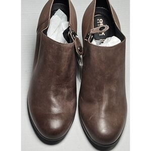 GEOX D Annya‎ A Respira Brown Leather Booties Shooties Block Heel Womens 5 New